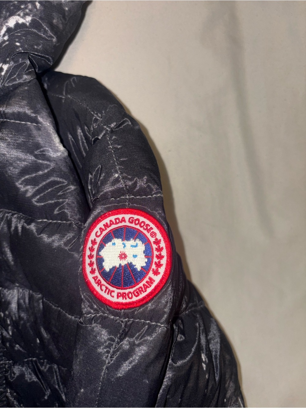 Canada Goode HyBridge Lite Hoody Black and White Print & CanadaGoose Lodge Camo
